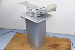 ROBOT DE MANEJO DE OBLEAS ASYST TECHNOLOGIES UTXF1000HG A14070901-2 - Imagen 1 de 19