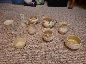 Vintage Lot verschiedene Belleek Porzellan Kleeblatt Schalen, Teller, Vase schwarz markiert - Bild 1 von 12