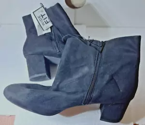 Rue 21 Größe 11 schwarz 2" Stiefel - Bild 1 von 3