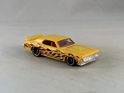 Hot Wheels 1969 Mercury Cougar Eliminator 2018 HW Flames Yellow MC5s - Image 1 of 4