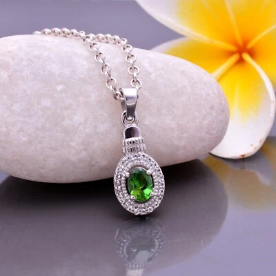 925 Sterling Silver Green Chrome Diopside Gemstone Oval Pendant Necklace Jewelry - Image 1 of 4