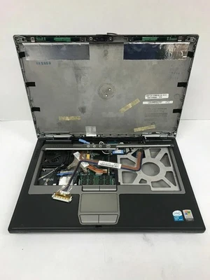 Laptop Dell Latitude D620 *PARA REPUESTOS O NO FUNCIONA* Foto 1 de 4