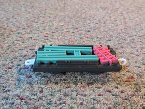 Thomas & Friends Trackmaster Train Tank Engine Steel Beams Flatbed Cargo Car - Bild 1 von 6