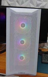 Gaming PC AMD Ryzen 7 3700X RTX 3060 16GB RAM 1TB M.2 SSD WiFi 6 Windows 11 - Picture 1 of 5