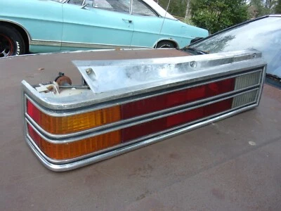 Luz trasera izquierda conductor Buick Skylark Limited 1980 1981 OEM 5970311 Foto 1 de 4