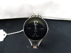 Womens large face round watch-Geneva - Picture 1 of 6