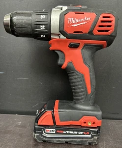 Milwaukee M18 Compact Drill 1/2 Inch With Battery - Picture 1 of 5
