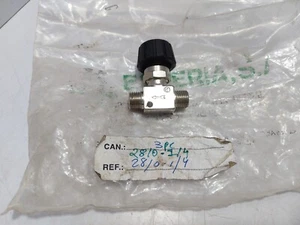 Camozzi 2810-1/4 Flow Control Valve - Picture 1 of 9