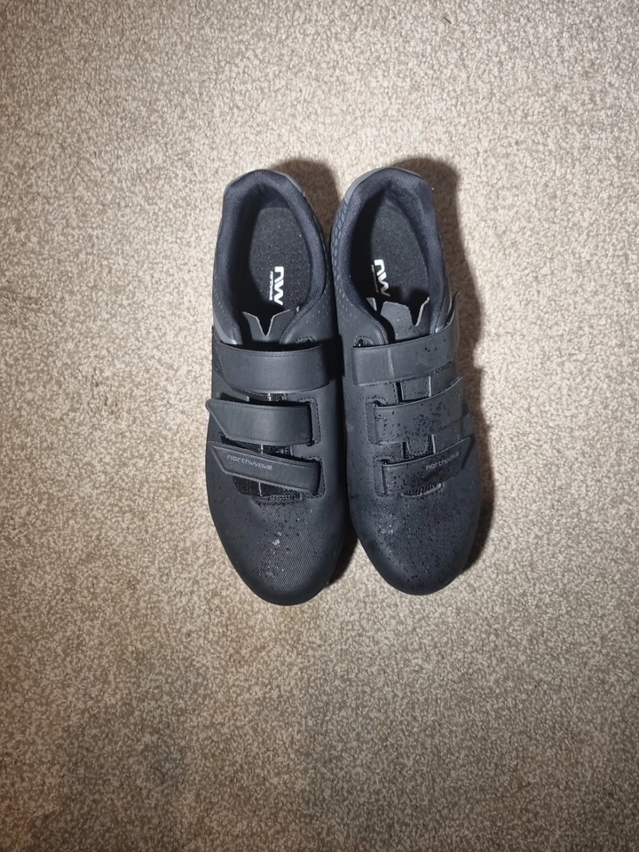 Northwave Road Cycling Shoe Mens Size 10 - Image 1 of 4