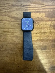 Apple Watch Series 10 GPS, 46mm, Jet Black Aluminium Case with Ink Sport Loop - Zdjęcie 1 z 11