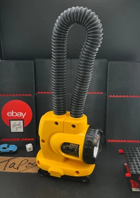 Dewalt Rechargeable Light DW919 No Battery 18 Volt Tested excellent condition 📦 - Image 1 of 4