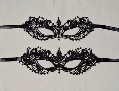 Máscaras íntimas de encaje negro Adore Me Foto 1 de 4