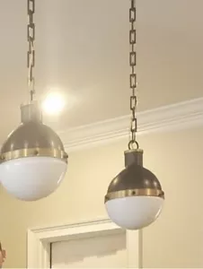 Thomas O’Brien Hicks Pendant Light - Picture 1 of 3