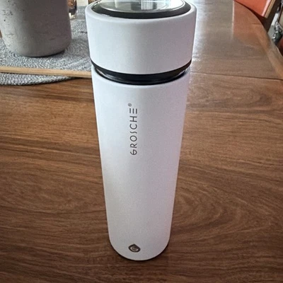 Botella infusora de té de doble pared GROSCHE Travel - blanca 15 oz Foto 1 de 4