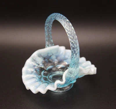 1990s FENTON Glass Blue Opalescent Basket with Grape Pattern Made in USA - Bild 1 von 4