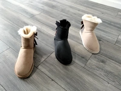 WOMEN'S LADYS UGG BOOTS SIZES 8 9 10 SCHOOL HOLIDAY DISCOUNT SPECIAL SALE!!! - Image 1 of 4