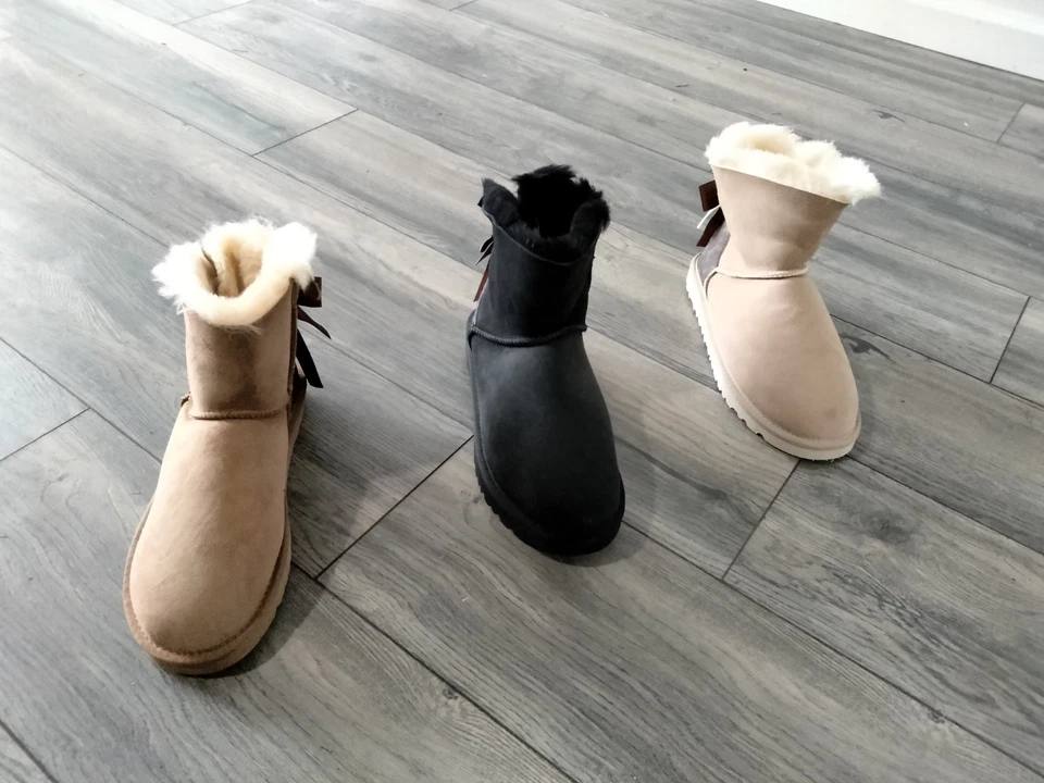 STIVALI UGG DONNA DONNA TAGLIA 8 9 10 VACANZA SCUOLA SCONTO OFFERTA SPECIALE!!! - Immagine 1 di 4