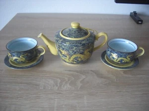 Teeservice aus China grün-gelb mit Drachenmotiv - Bild 1 von 9