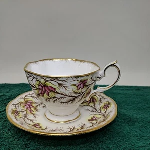 Royal Albert Cup And Saucer "Heather Bell" Bone China #2687 Vintage - Picture 1 of 12