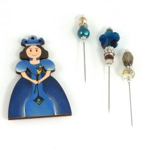 GIULIA PUNTI ANTICHI - QUEEN of CINCINNATI (3) Pin Collection and Needle Minder - Picture 1 of 3