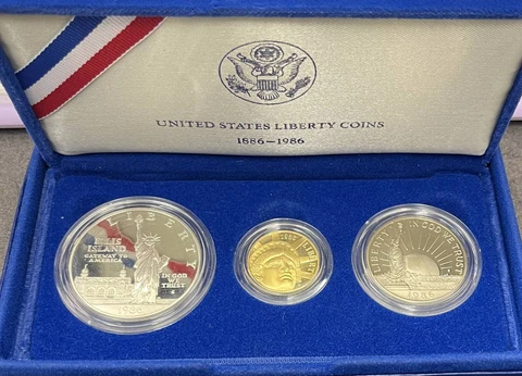 1986 U.S. STATUE OF LIBERTY 3 COIN COMMEMORATIVE PROOF SET GOLD SILVER W/ OGP Cover