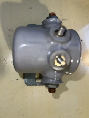 Solenoide Cole Hersee 24117 Foto 1 de 4