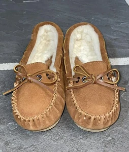 Cloud Nine Sheepskin Moccasin Women's Size 6 Chestnut Suede/Leather Slippers - Picture 1 of 8