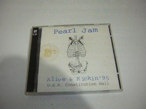 PEARL JAM CD PROMO ALIVE & KICKIN 1995 EDDIE VEDDER DAR CONSTITUTION HALL - Bild 1 von 7