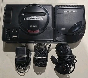 Pacchetto console Sega Genesis modello 1 controller e cavi Sega CD - Foto 1 di 4