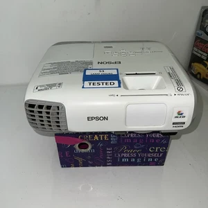 Beamer - Epson Powerlite 955WH/H683A WXGA Beamer nur 53+ Stunden - getestet - Bild 1 von 12