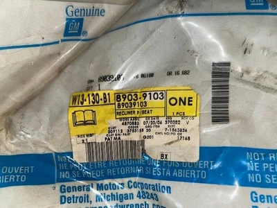 Asiento delantero reclinable exterior GM 1998-2012 ORIGINAL, PIEZA OEM NUEVA, P/N 89039103 Foto 1 de 4