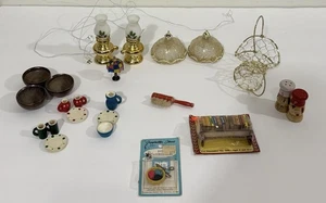 VTG Small Lot Of Dollhouse Accessories Knitting Bowl Plates Cups Bowls Bookshelf - Picture 1 of 16