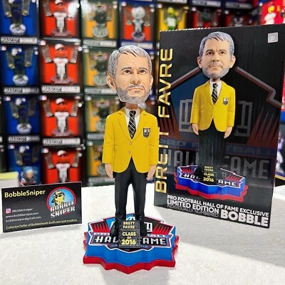BRETT FAVRE Salón de la Fama de los Green Bay Packers "Chaqueta Dorada" NFL Bobblehead Foto 1 de 4