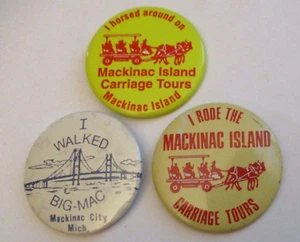 3 VINTAGE MACKINAC ISLAND TOURIST SOUVENIR PINS PINBACKS BIG-MAC + CARRIAGE TOUR - Picture 1 of 2