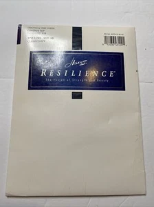 Vintage 1995 Hanes Resilience Control Top Pantyhose Classic Navy Size AB D03 - Picture 1 of 3