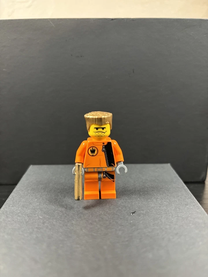 LEGO Agentes Pistola de Oro y Minifigura de Pelo Dorado Foto 1 de 4