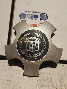 1997-1999 Cadillac Catera Wheel Center Hub Cap 4.25" Silver Snap In 90538077 OEM - Picture 1 of 2