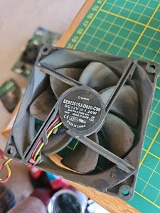 SUNON EE92251S3-D020-C99 90mm x 25mm Cooling Fan DC 12V 1.26W 3Pin - Zdjęcie 1 z 3