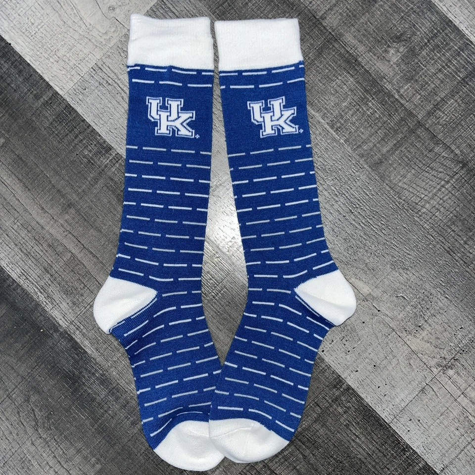 KENTUCKY WILDCATS NCAA COLLEGE TEAM LINES BLUE LOGO CREW TROUSER SOCKS LARGE - Image 1 of 1