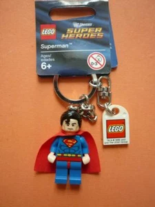LEGO DC Universe Super Heroes Llavero Superman Nuevo con Etiqueta - Imagen 1 de 2