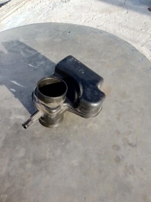 Resonador de tubo de aire Toyota Avalon Camry 1998-2004 17893-0A030 Foto 1 de 4