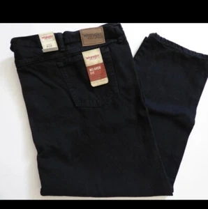 Wrangler Jeans Men 66X28  Black Rugged Wear Straight Leg Relaxed Fit Denim NEW - Picture 1 of 2