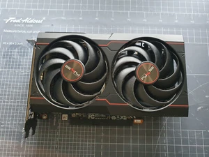 SAPPHIRE PULSE Radeon RX 6600 8 GB GDDR6 scheda grafica (11310-01-20G) - Foto 1 di 4