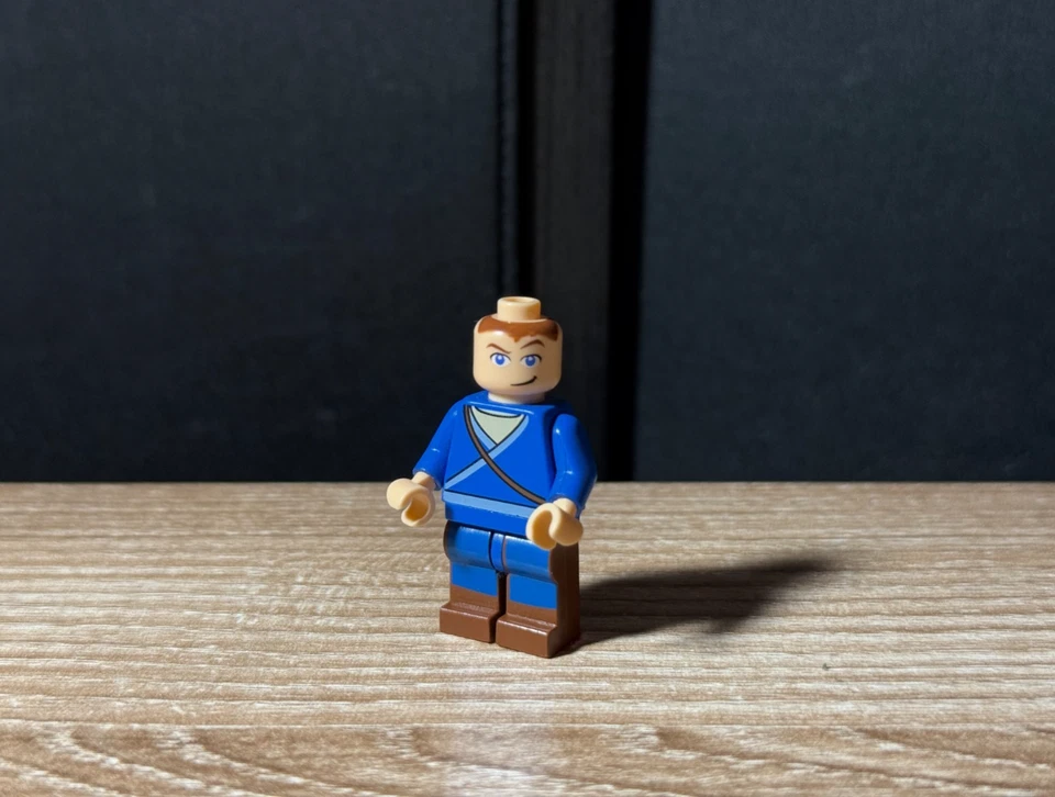 LEGO AVATAR EL ÚLTIMO MAESTRO AIRE Sokka Minifigura Maestro Agua Grieta Menor RARO Foto 1 de 3