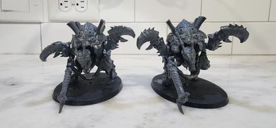 Warhammer 40K Classic X2 Tyranid Carnifex – Assembled / Unpainted  - Image 1 of 4