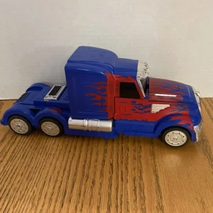 RC Toy Car Transforming Robot Without Remote Control - Picture 1 of 7