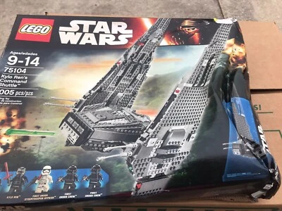 Lego Star Wars Kylo Ren Shuttle 75104 Sealed￼ Retired. BOX DAMAGE - Image 1 of 4