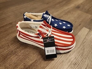 Sz 9 Hey Dude Men's Wally Americana Patriotic Flag Stars/Stripes Shoes - Picture 1 of 6