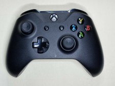 Microsoft Xbox One S 1708 Black Wireless Controller. USED
