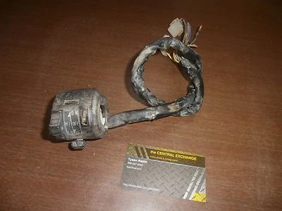 Кнопка мигалки указателя поворота руля выключателя света 180 л. с. 92 93 Yamaha RT180 RT 180 LH - Изображение 1 из 4